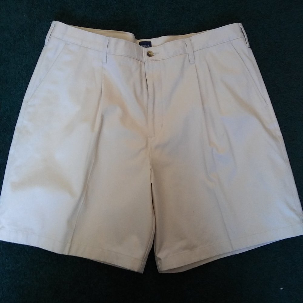 Basic Editions Shorts size 42 MENS Light Beige Casual POCKETS Leisure Work